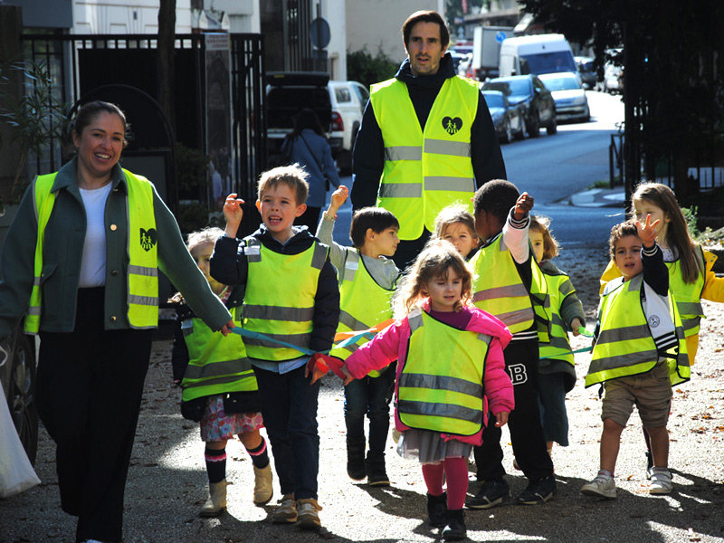 Une maternelle Montessori familiale